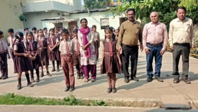 Photo of मतदान केंद्र क्रमांक 207 सनराइज हायर सेकेंडरी स्कूल नाला मोहल्ला इटारसी में मतदाता जागरूकता रैली निकाली गई.