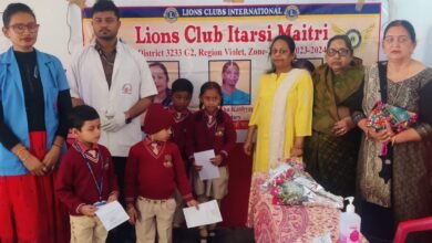 Photo of लायंस क्लब मैत्री इटारसी के द्वारा नेत्र जांच शिविर संपन्न.