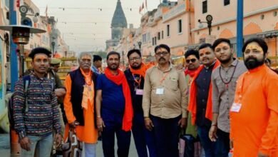 Photo of विश्व हिन्दू परिषद बजरंग दल मध्यभारत प्रांत के समस्त पदाधिकारियों ने अयोध्या पहुंचकर श्री हनुमानगढ़ी मंदिर एवं श्री रामलला के दर्शन कर लिया आशीर्वाद.