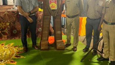 Photo of लोकसभा चुनाव में मतदाताओं को मतदान के प्रति जागरूक करने के लिए स्थानीय जयस्तंभ पर जागरूकता कार्यक्रम आयोजित