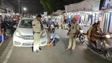 Photo of बाजार क्षेत्र की यातायात व्यवस्था सुधारने पुलिस की चालानी कार्यवाही,बाजार क्षेत्र में पुलिस ने 11 वाहन चालकों पर जुर्माना किया