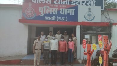 Photo of अवैध सबंधो के चलते चार आरोपियों ने अमृतलाल पर डंडे से हमला कर हत्या की,पुलिस में चारों आरोपियों को गिरफ्तार करके जेल भेजा.