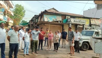 Photo of एसडीएम व सीएमओ ने वर्षा पूर्व नालों के निर्माण, सफाई कार्य, शहर की साफ सफाई व्यवस्था का निरीक्षण एवं श्रमदान कर दिया स्वच्छता का संदेश.
