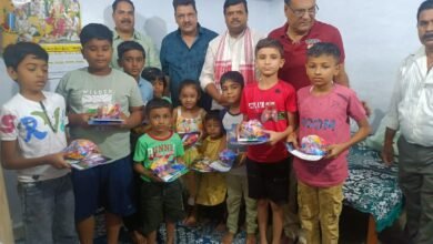 Photo of सेवा भारती के संस्थापक की पुण्यतिथि के साप्ताहिक कार्यक्रम के अंतर्गत पदाधिकारीयों ने संस्कार केन्द्र के बच्चों को सामग्री वितरण की.