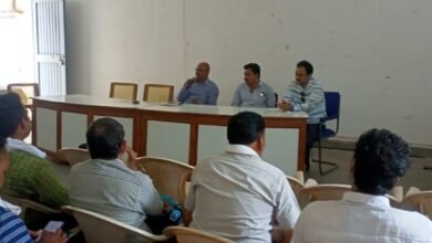 Photo of मतगणना के पश्चात कर्मचारियों को दिया गया सिलिंग का प्रशिक्षण.