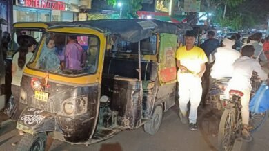 Photo of शहर में ऑटो चालक संघ का गठन तो हैलेकिन इनकी दरें निर्धारित नहीं,दूरी के हिसाब से ऑटो का किराया निर्धारित कर लिस्ट जारी होना चाहिए..