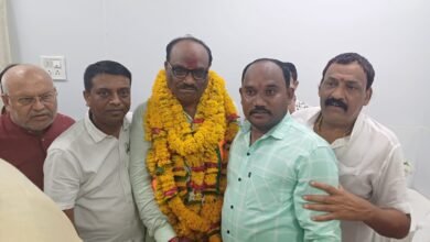 Photo of राज्यमंत्री दुर्गादास उइके पहुँचे इटारसी,भाजपा नेताओं एवं कार्यकर्ताओ ने राज्यमंत्री का किया भव्य स्वागत .