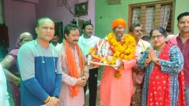 Photo of विश्व हिंदू परिषद ने केंद्रीय मार्गदर्शक मंडल सदस्य पूज्य संत कालीनंद जी महाराज का किया अभिनंदन.