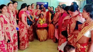 Photo of   एकीकृत बाल विकास परियोजना बाबई सेक्टर गुराडिया केन्द्र गुराडिया की आंगनबाङी काय॔करता रामवति मेहरा का विभाग द्वारा आयोजित हुआ विदाई समारोह.