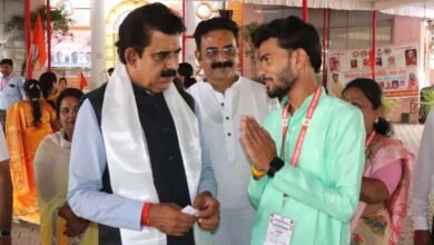 Photo of इंदौर लोकसभा क्षेत्र के लोकप्रिय सांसद शंकर लालवानी से भाजपा युवा नेता शशांक मालवीय ने आत्मीय भेंट की .