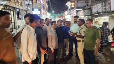 Photo of सड़क हादसे में गभीर रूप से घायल हुये व्यक्तियों को समय पर अस्पताल पहुँचने वाले व्यक्तियों को धनराशि पुरुस्कार दिया जायेगा.