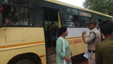 Photo of 20 स्कूल बसों की जांच में 2 स्कूल बस का फिटनेस निरस्त सहित 23500 हजार का चालान काटा,आरटीओ की सोहागपुर में कार्यवाही।