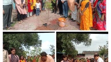 Photo of अतिरिक कलेक्टर देवेंद्र कुमार सिंह जी ने मुस्कान परिसर में व्रक्षारोपन किया।