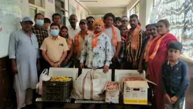 Photo of कृष्ण जन्माष्टमी के पावन पर्व पर शिवसेना द्वारा डॉक्टर श्यामा प्रसाद मुखर्जी शासकीय अस्पताल इटारसी में फल वितरण का कार्यक्रम किया.