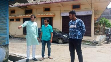 Photo of निरीक्षण- नगरपालिका अध्‍यक्ष ने 5 वार्डों में किया निरीक्षण, कहीं रोड तो कहीं नाली की थी समस्‍या, एक स्‍थान पर पौधरोपण के लिए स्‍थान देखा   – वार्ड 01, 07, 09, 14, 28 में किया नपाध्‍यक्ष ने निरीक्षण .