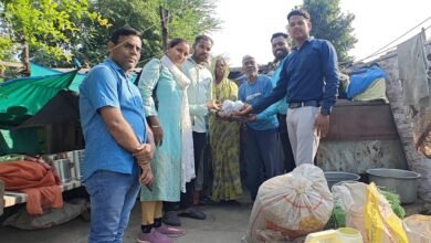 Photo of वनवासी कल्याण आश्रम की दीपावली पहल,अनुसूचित जनजाति बस्तियों में वितरित की गई लक्ष्मी जी की मूर्ति और पूजन सामग्री.