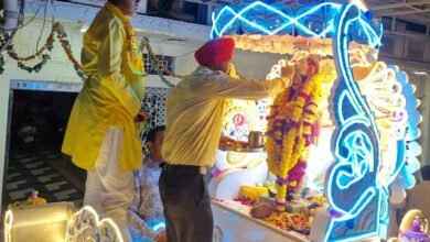 Photo of भारतीय जनता पार्टी नगर मंडल इटारसी द्वारा श्री हैहय छत्रिय देव राजराजेश्वर कार्त्यवीर भगवान श्री सहस्त्रबाहु अर्जुन जी के जन्मोत्सव पर शोभायात्रा पर पुष्प वर्षा कर,भगवान कि प्रतिमा पर माल्यार्पण कर भव्य स्वागत किया गया.