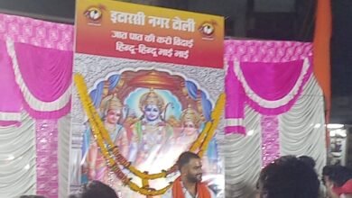 Photo of हनुमान चालीसा के पाठ ने बढ़ाया युवाओं में आत्म बल,सनातन धर्म के प्रति झुक रहे हैं युवा, इटारसी नगर टोली द्वारा जयस्तम चौक इटारसी पर हुआ हनुमान चालीसा एवं सुंदरकांड का पाठ.