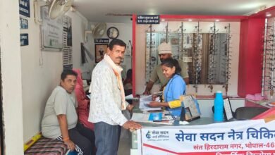 Photo of बाबा गोदड़ी वाला धाम व सेवा सदन नेत्र चिकित्सालय के सहयोग से 20 मरीजों को ऑपरेशन हेतु विशेष बस द्वारा बैरागढ़ भेजा गया.