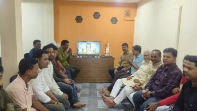 Photo of विधायक डॉ. सीताशरण शर्मा और नपा अध्यक्ष पंकज चौरे ने सुनी ‘मन की बात’.