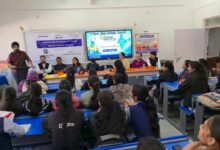 Photo of उद्यमिता दिवस पर छात्राओं को आत्मनिर्भर बनने का संदेश दिया.
