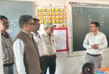 Photo of अंग्रेजी नवाचार के परिणामों को चेक करने भोपाल से आई टीम विशेष प्रभावित.