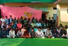 Photo of शासकीय हाई स्कूल साकेत में दसवीं कक्षा के छात्र-छात्राओं का विदाई समारोह आयोजित किया गया.