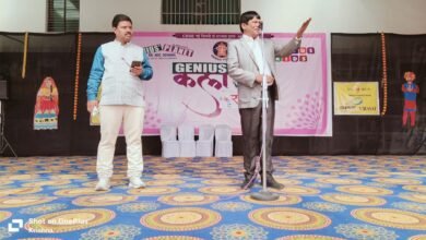 Photo of जीनियस प्लानेट में उदय दहिया के व्यंग्यों ने घोली खुशियां,स्ट्रेस आउट, लाफ्टर इन : उदय दहिया के बुंदेली अंदाज़ ने जीता बच्चों का दिल.हंसी की फुहारों ने मिटाया परीक्षा का भार.