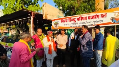 Photo of विहिप के शीतल जल सेवा परहित सरिस धर्म नहीं भाई भावना आत्मसात _ धर्माचार्य पुनीत दुबे      विश्व हिंदू परिषद ने किया कोर्ट परिसर में शीतल जल सेवा कार्य प्यायु का उदघाटन.