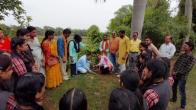 Photo of सनातन संस्कृति में प्रकृति को देवतुल्य माना गया हे _ शिव राठौर बजरंग दल ने सेवा सप्ताह निमित्त किया वृक्षारोपण वृक्ष ही जीवन का लिया संकल्प.
