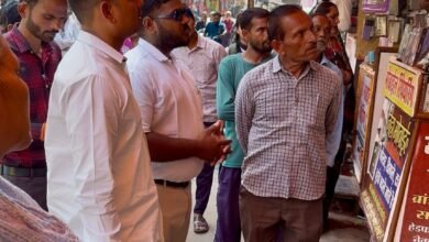 Photo of मुख्य नगर पालिका अधिकारी सुरेखा जाटव ने स्वास्थ्य विभाग की उपस्थिति जांची, बाजार में चलाया स्वच्छता जागरूकता अभियान, नाली में कचरा फेंकने पर ₹500 का चालान